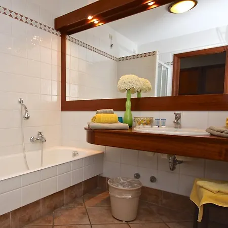 Otel West Garda Padenghe sul Garda
