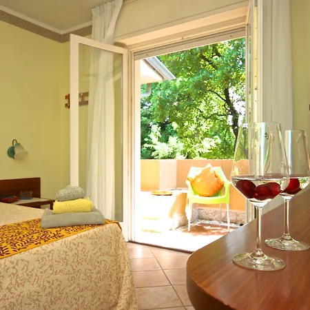 West Garda Szálloda Padenghe sul Garda