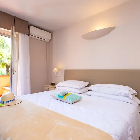 Szálloda West Garda