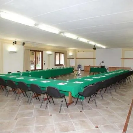 Szálloda West Garda