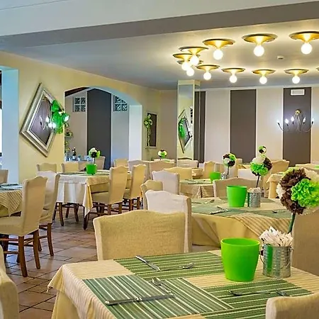 Otel West Garda