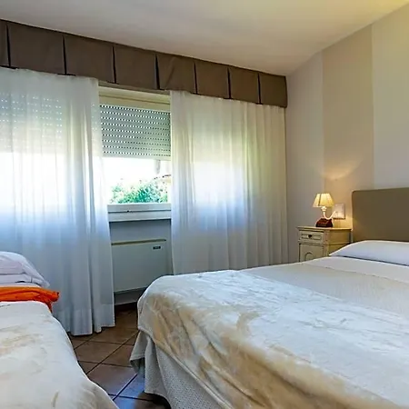 Otel West Garda