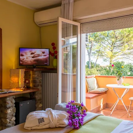 West Garda 4*